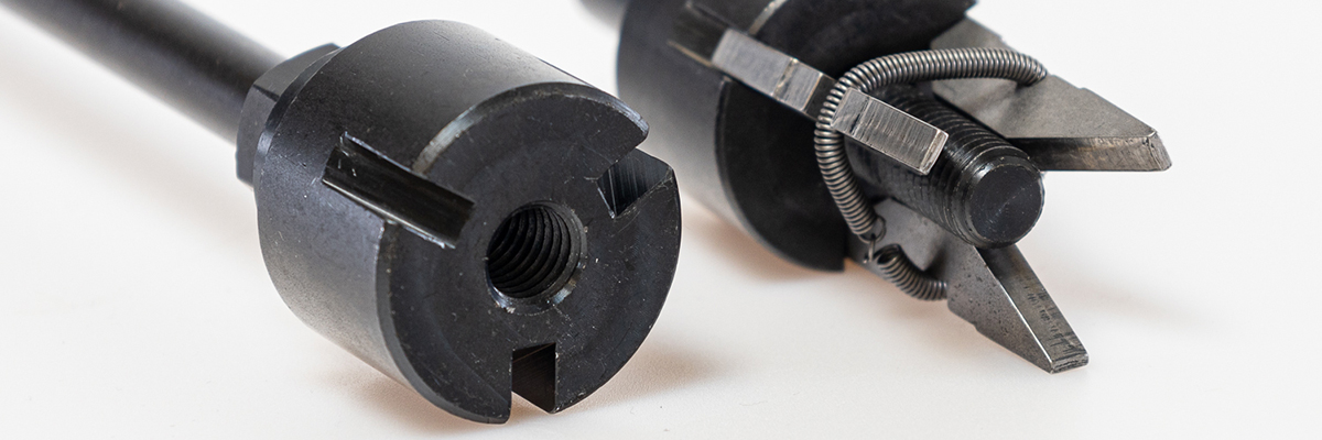 Hohlspindelanschläge für manuelle Drehmaschinen Das Eigenprodukt von B+G Metall, Hohlspindelanschläge für manuelle Drehmaschinen zeichnet sich durch Qualität, Haltbarkeit und Robustheit aus. Individuell hergestellt, für Ihre Anforderungen, liefern wir Ihnen ein Qualitätsprodukt, von Anfang bis Ende aus einer Hand.